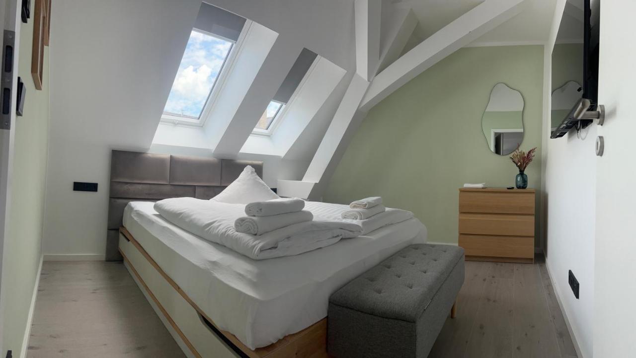 New Nomads Ferienwohnung Am See Zossen Exterior foto